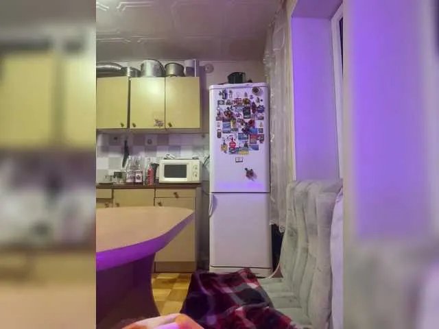 Letti28 on BongaCams