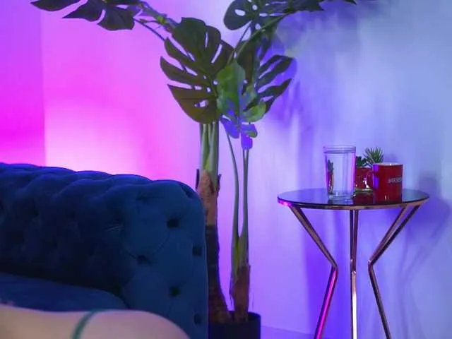 MaddieBryggs on BongaCams