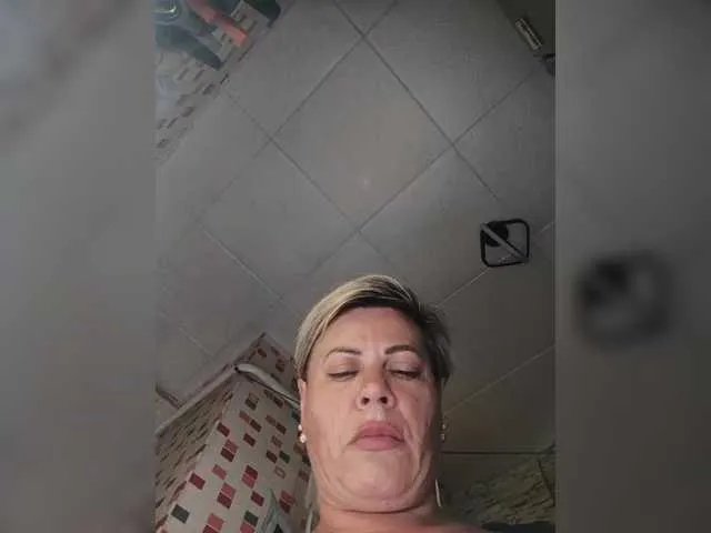 murr-kitty on BongaCams