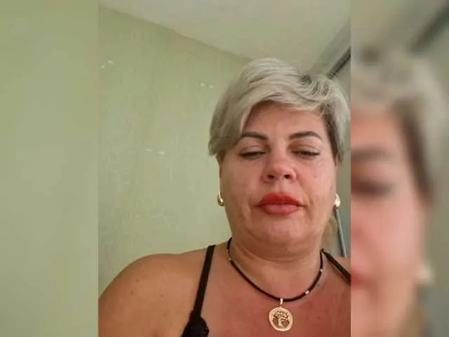 murr-kitty on BongaCams