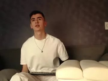 aaron_tate on Chaturbate