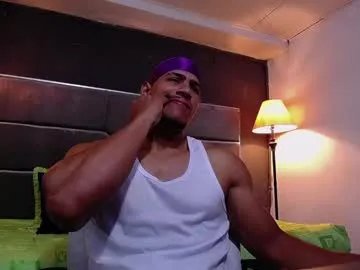 adam_fit19cm on Chaturbate