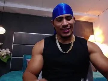 adam_fit19cm on Chaturbate