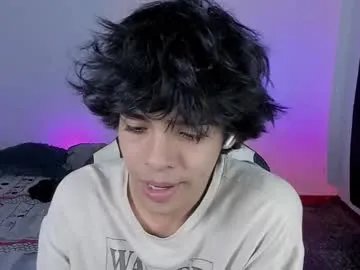 alan18n on Chaturbate