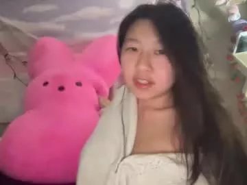 hiddenr0se on Chaturbate