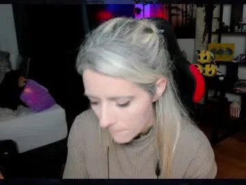 kimilee22 on Chaturbate