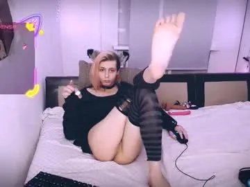 littlepinkcat on Chaturbate