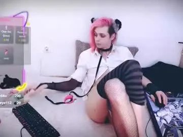 littlepinkcat on Chaturbate