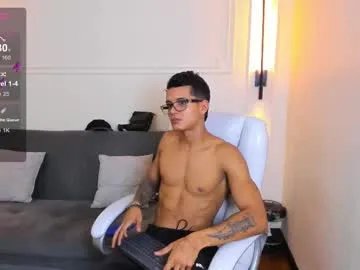 paradise_boy_s on Chaturbate