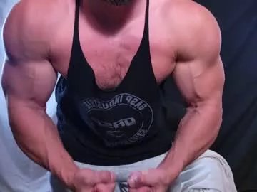 pizza_biceps on Chaturbate