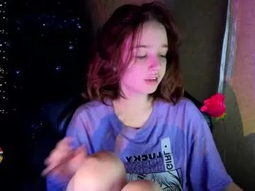 queen_kitty1818 on Chaturbate