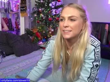 siswet19 on Chaturbate