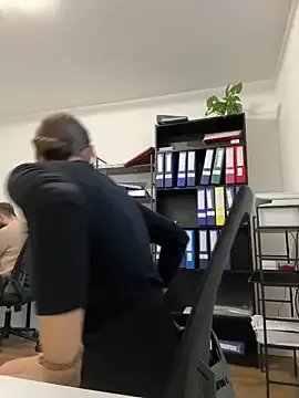 Hii_Lolla on StripChat