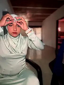 lalilamassu1 on StripChat