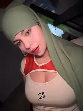 lalilamassu1 on StripChat